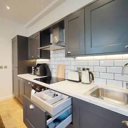 아파트 Stylish & Elegant Centre