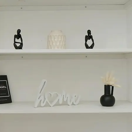 Апартаменты Stylish & Elegant Centre *